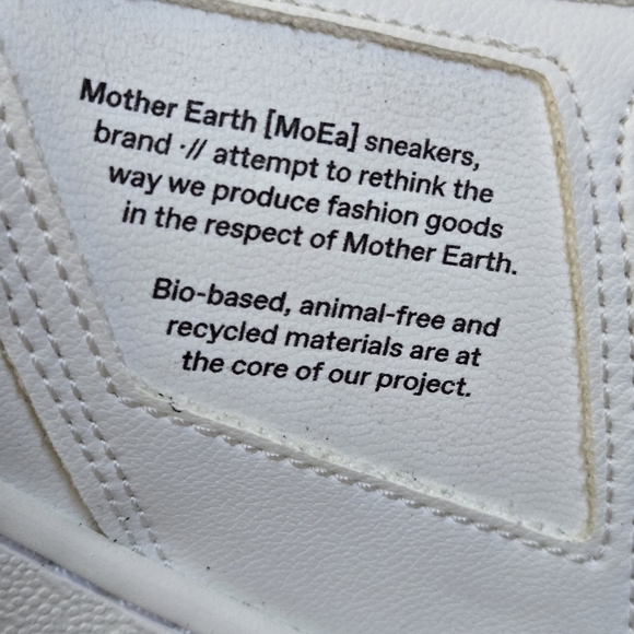 Moea Womens Size 37 White and Blue Sneakers, Excellent Condition - Picture 13 of 15
